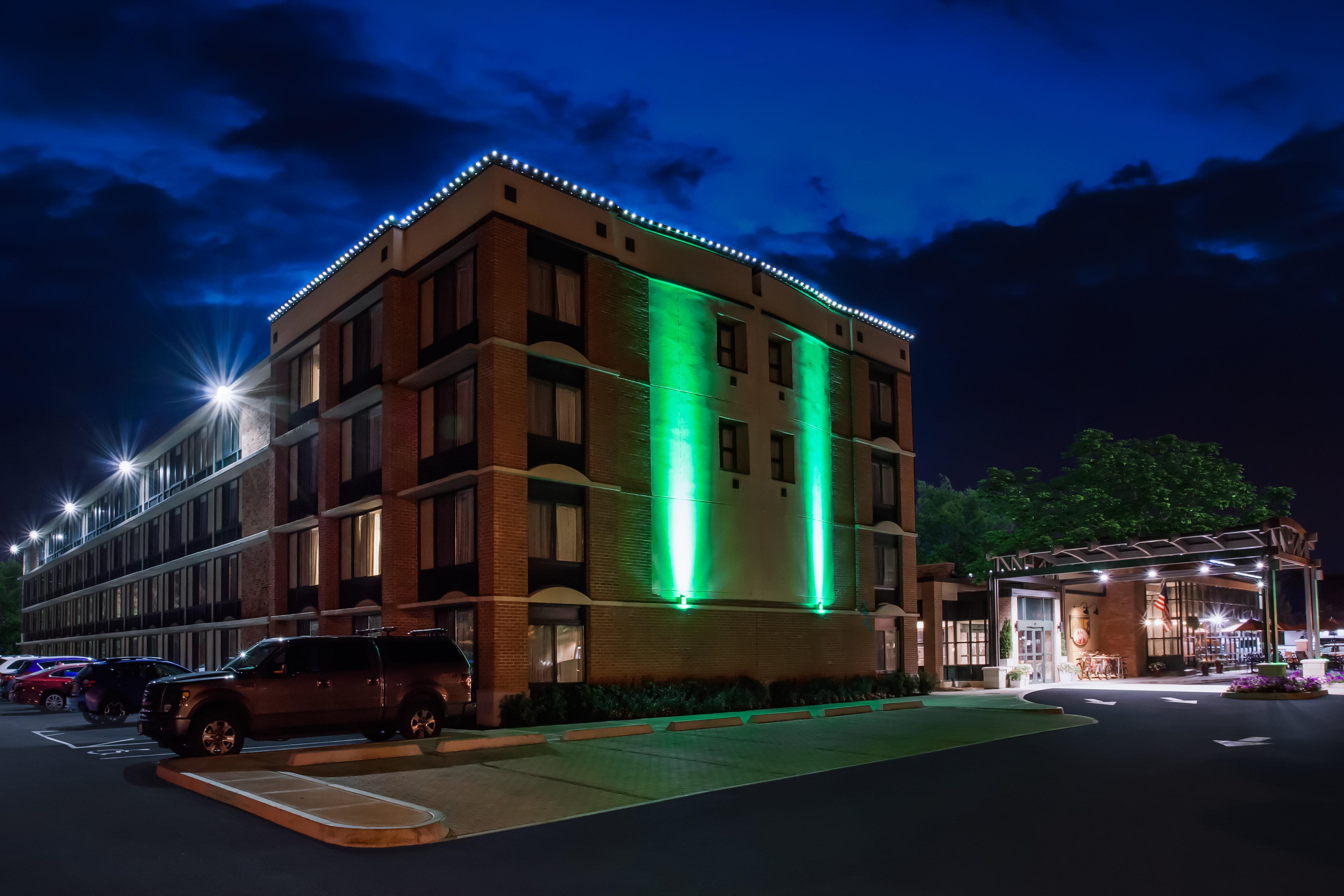 Holiday Inn Saratoga Springs By Ihg Eksteriør billede