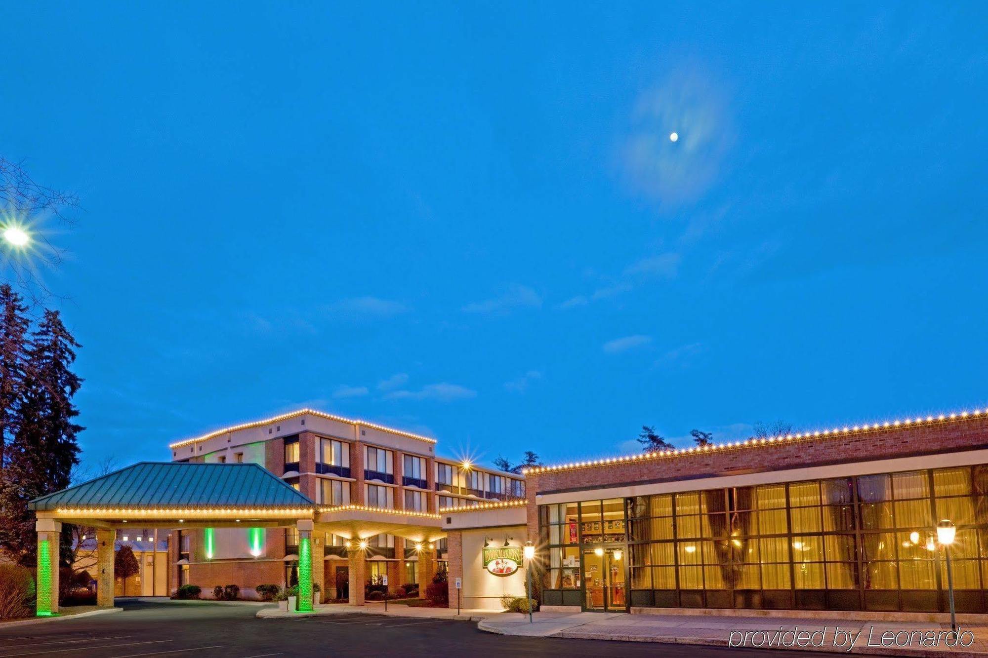 Holiday Inn Saratoga Springs By Ihg Eksteriør billede